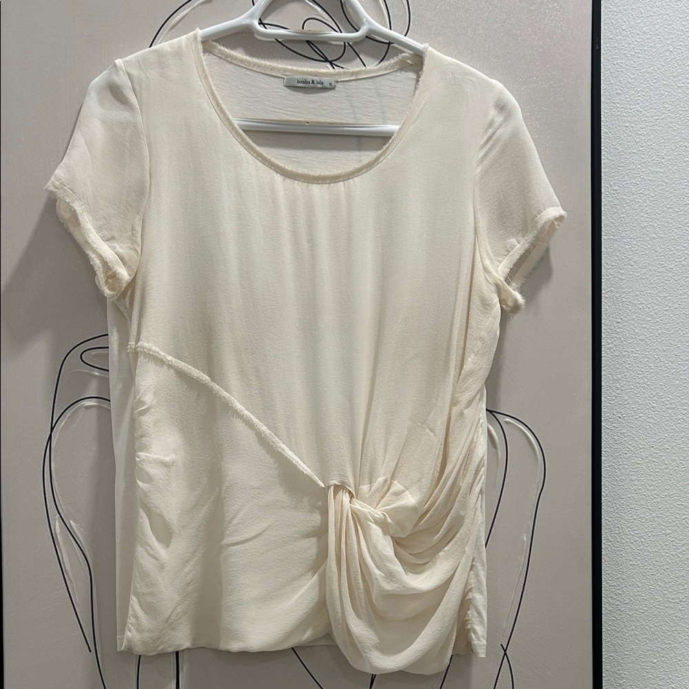 Chic Cream Blouse with Gathered Detail